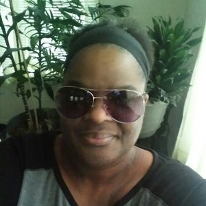 🚬 and 🐱🐶 Free